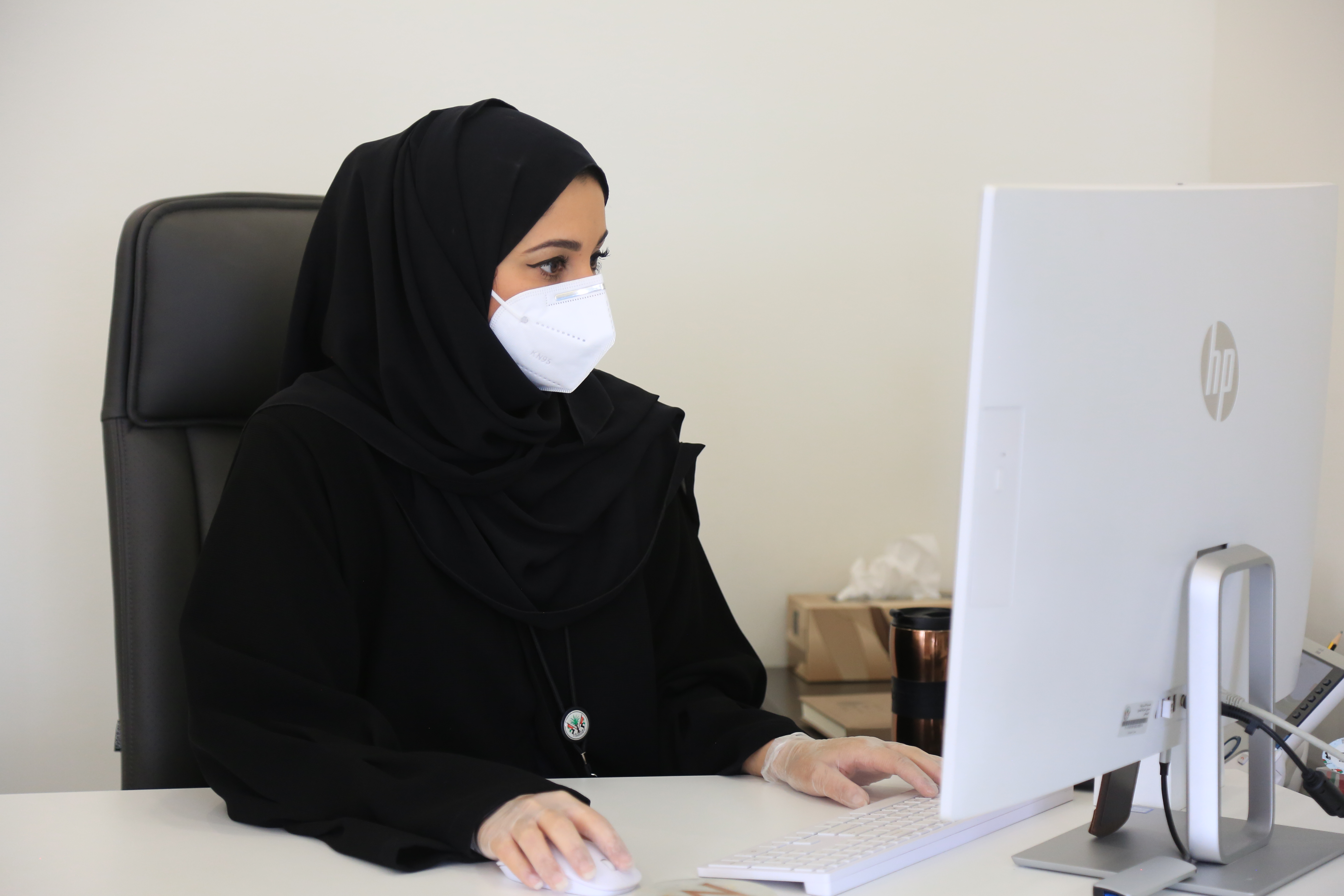 The return of Sharjah government employees to the workplace by 100%